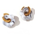 Boucles d'oreilles créoles fleurs plaquées or 18K avec pendentif acétate marbré gris - Gris/Blanc