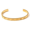 Minimalistisches 18K vergoldetes Ozean-Armreif mit Seestern- und Muschelmotiven - Ozean Muster Stil 2 Gold
