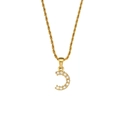 Goldene Kordelkette mit minimalistischem Buchstaben-C-Anhänger und funkelnden Zirkonia - Buchstabe C
