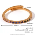 Verstellbarer Ring aus 18K vergoldetem Edelstahl mit bunten Regenbogen-Zirkonia-Steinen - Ultrafeiner Verstellbarer Zirkonia Ring / Gold - Mehrfarbige Zirkonia