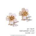 Ohrstecker aus 18K vergoldetem Edelstahl mit Perlmutt-Blütenblättern und Zirkon-Detail - Natürliche Perlmutt Kirschblüte - Gold