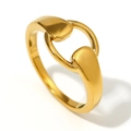 Elegante 18K vergulde roestvrijstalen ring met een gepolijst bit-ontwerp voor dames - Paardenbeet Vergrendelingsontwerp (Goud)