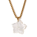 Elegante 18K vergoldete Edelstahlkette mit einem weißen Perlmutt-Blumenanhänger - Gold