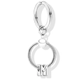 Polierter Schlüsselanhänger aus Silber mit Buchstaben M und gedrehtem Ring-Design - Silber-M