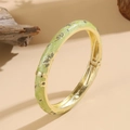 Green enamel 14K gold-plated floral bangle with spring opening and vintage motifs - Dark Green Sl000101_6