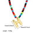 Collana con perline colorate e ciondolo a lettera H in acciaio dorato 18 carati - Perline di Riso Colorate H