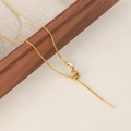 Makroansicht verstellbare goldene Box-Halskette mit Schiebeperle und Nadel-Endstück - Goldenes Box-Kette Modell (X518)