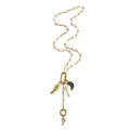 Gouden paperclip ketting met vis, barokparel, wassende maan en diamanten letter P hanger - Letter P Ketting