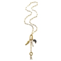 Vergulde paperclip ketting met vis, halve maan bedels en strass letter R hanger - Letter R Ketting