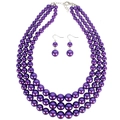 Parure de bijoux avec collier de perles violettes à trois rangs et boucles d'oreilles - Violet