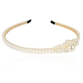 Elegante diadema de metal dorado con doble hilera de perlas y detalles grandes - Estilo de Racimo Acentuado con Doble Fila de Perlas (9500-1)