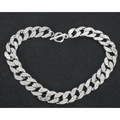 Detail van zilveren Cubaanse schakelketting met micro-pave kristallen in hartvorm - 45cm / Zilver