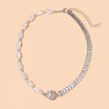 Collier mode avec perles baroques, cristaux de zircon et un pendentif boule étincelant - Argent