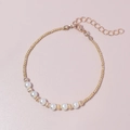 Elegantes goldenes Perlenarmband mit weißen Perlen und Karabinerverschluss auf Rosa - Goldene Perlenkette Mit Perlenakzenten (BR1770-6)