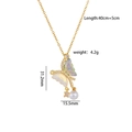 Collar mariposa de titanio dorado con alas de opale irisado y colgante de perla - Estilo Mariposa Azul Lago Oro (A2169)