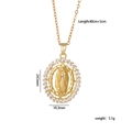 Collana con ciondolo ovale Madonna dorata con zirconi bianchi su catena sottile - Zirconia Bianca Traforato Ovale Maria (A471)