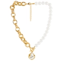 Collana asimmetrica a catena dorata e perle con ciondolo a conchiglia barocca e cristalli - Oro