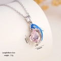 Collana delfino con smalto blu e ciondolo a cuore in zircone rosa per donne - Delfino (1952)