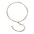Collana dorata con cristalli multicolori a forma di cuore in una maglia a catena - Stile Cuore Cristallo (NK27440-6)