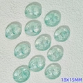 18x15mm hellgrüne ovale Glasperle mit geprägtem Blumendesign für DIY Schmuck - Hellgrün