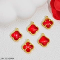 Dettaglio di cinque ciondoli quadrifoglio rossi in oro, misura 24x15x5mm per gioielli DIY - Stile Quadrifoglio Grande / Rosso (B913)