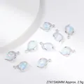 Detailansicht der silbernen Wassertropfen-Anhänger mit Opal-Steinen und Kristallen, 27x15x6mm - Tröpfchen-Edelstein Anhänger (G144)