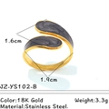 Anello aperto in acciaio inossidabile placcato oro 18K con smalto grigio e design largo - Stile Croce Goccia Nera (JZ-YS102-B)