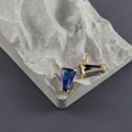 Orecchini geometrici con pietra blu profondo e montatura placcata in oro 18K - Stile Blu Notte (M112506)
