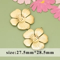 Gouden vintage bloemenhanger voor het maken van DIY-sieraden, titanium staal, 27,5x28,5 mm - Vintage Bloem met Textuur Stijl (MG6309)