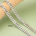 Cadena cubana plateada de 6 mm con corte de diamante y acabado pulido sobre madera - Cadena Cubana Corte Diamante-Plateado(C43304B)—【1m】