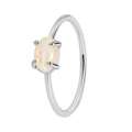 Anillo minimalista de latón plateado con ópalo ovalado en engaste de cuatro garras - US 7 / Oro blanco