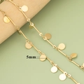 Goldene Edelstahlkette mit 5mm runden Plättchen-Anhängern für minimalistische Halsketten - Runder Scheibenstil (C44607)