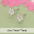 DIY Blumenstecker 18k vergoldet mit weißem Zirkon in 7mm Größe für die Schmuckherstellung - Blütenblatt-Stil (01B) / Silber