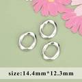 Three pieces of 14.4mm twisted oval silver jewelry connectors for DIY necklaces - Twisted Oval Ring (M112703) / Silver