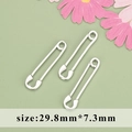 Tres colgantes de imperdible plateados para joyería DIY, tamaño 29,8 mm x 7,3 mm - Alfiler de Gancho Pequeño (M112705)