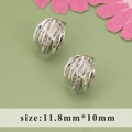 Minimalistische unregelmäßige Silber-Ohrstecker mit Textur und 11,8mm Größe - Walnussmaserung Unregelmäßiger Kugelstil (MD5904B)