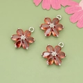 Dreiteiliges Set roter Edelstein-Blumenanhänger mit 18 Karat Vergoldung für DIY-Schmuck - Silber - Weinrot