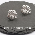 Silver monstera leaf earrings in 1.9cm size with detailed veins on stone background - 1.9cm x 1.9cm / Silver Monstera Leaf Style (M69603)