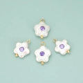 Pendentifs fleurs en perles baroques avec zircons violets et anneaux dorés pour bijoux - 09S Violet (ME03) - Lot de 2 (Avec Perle Artificielle/Zircone)