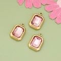 Tre ciondoli rettangolari placcati in oro con gemme rosa per creazione gioielli DIY - Pietra Rosa Cornice Oro (ME1406)
