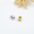 Detailansicht der zylindrischen Gold- und Silbermetall-Zwischenperlen für DIY-Schmuck - Punkt-Nut-Muster (Stil 12) / 7*6*4mm / Weißgold