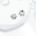 Exquisite blumenförmige versilberte Perlen-Abstandshalter mit bunten Steinen für DIY-Schmuck - 8mm / Weißgold