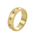 Anillo dorado con circonitas púrpuras grabadas en estrella y bordes perlados - US 5 / Dorado / Azul Púrpura