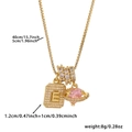 Detail of square zircon letter E pendant with pink heart and golden box chain specifications - Box Chain / Gold E