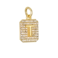 Detail van vierkante gouden hanger met letter T en ingelegde zirkonia-steentjes - Gouden Letter T Hanger Zonder Ketting
