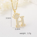 Dimensions détaillées du pendentif lettre H plaqué or 18 carats avec zircons - Pendentif Couronne Lettre H Doré / Or