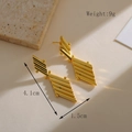 Orecchini pendenti a rombo geometrico dorati con finitura strutturata, peso 9g, 4,1 cm - Oro