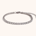 Elegante bracciale tennis in finitura argento con zirconi quadrati e chiusura a moschettone - Argento (Catena in Strass da 3,0 mm)