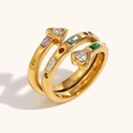 Anillo espiral bañado en oro de 18K con circonitas de corazón y triángulo y piedras de colores - Dorado - Zirconia Multicolor