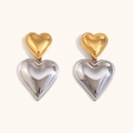 Orecchini a perno a doppio cuore in finitura oro 18K e argento lucido elegante - Orecchini pendenti a cuore bicolore - Oro/Argento